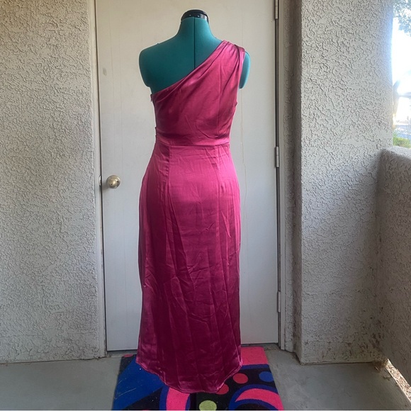 MAGENTA midi dress - Picture 2 of 4